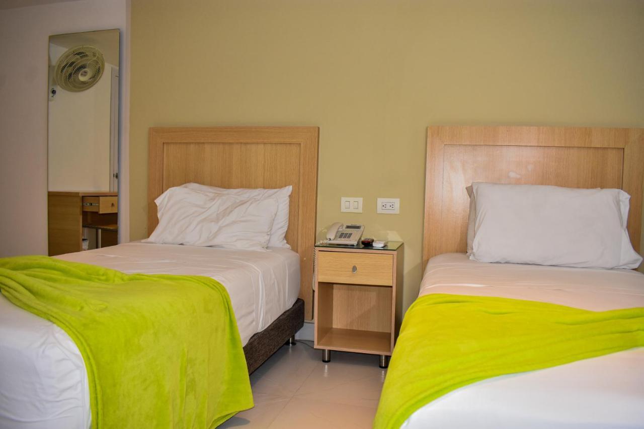 Hotel Isla Capri Cartagena Bagian luar foto