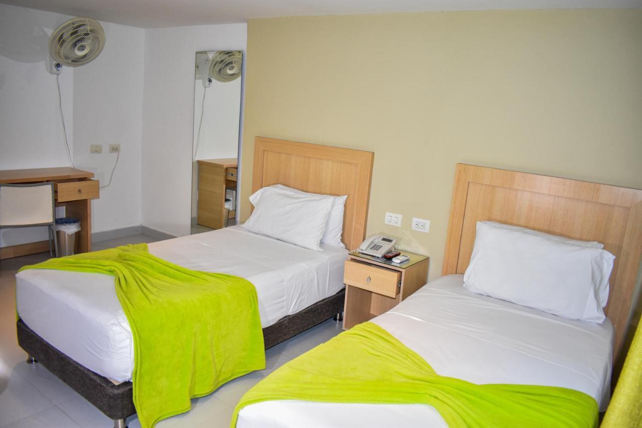 Hotel Isla Capri Cartagena Bagian luar foto