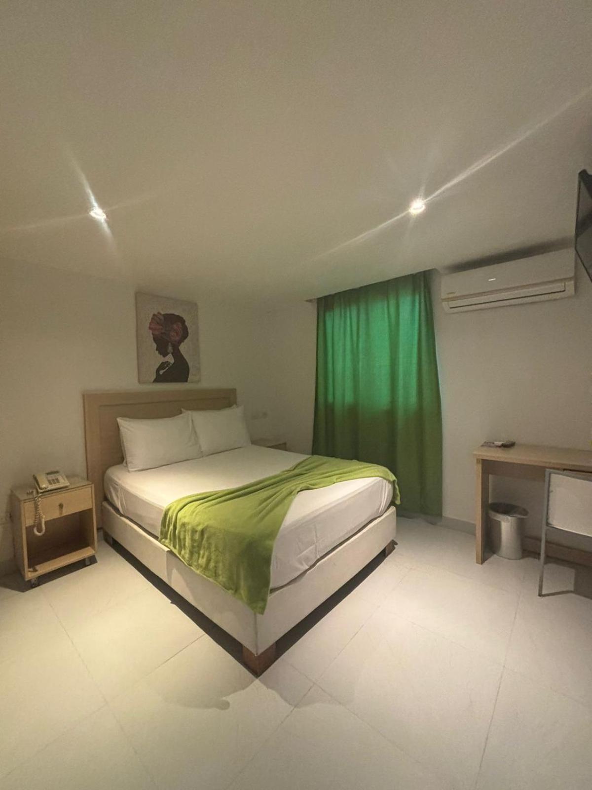 Hotel Isla Capri Cartagena Bagian luar foto