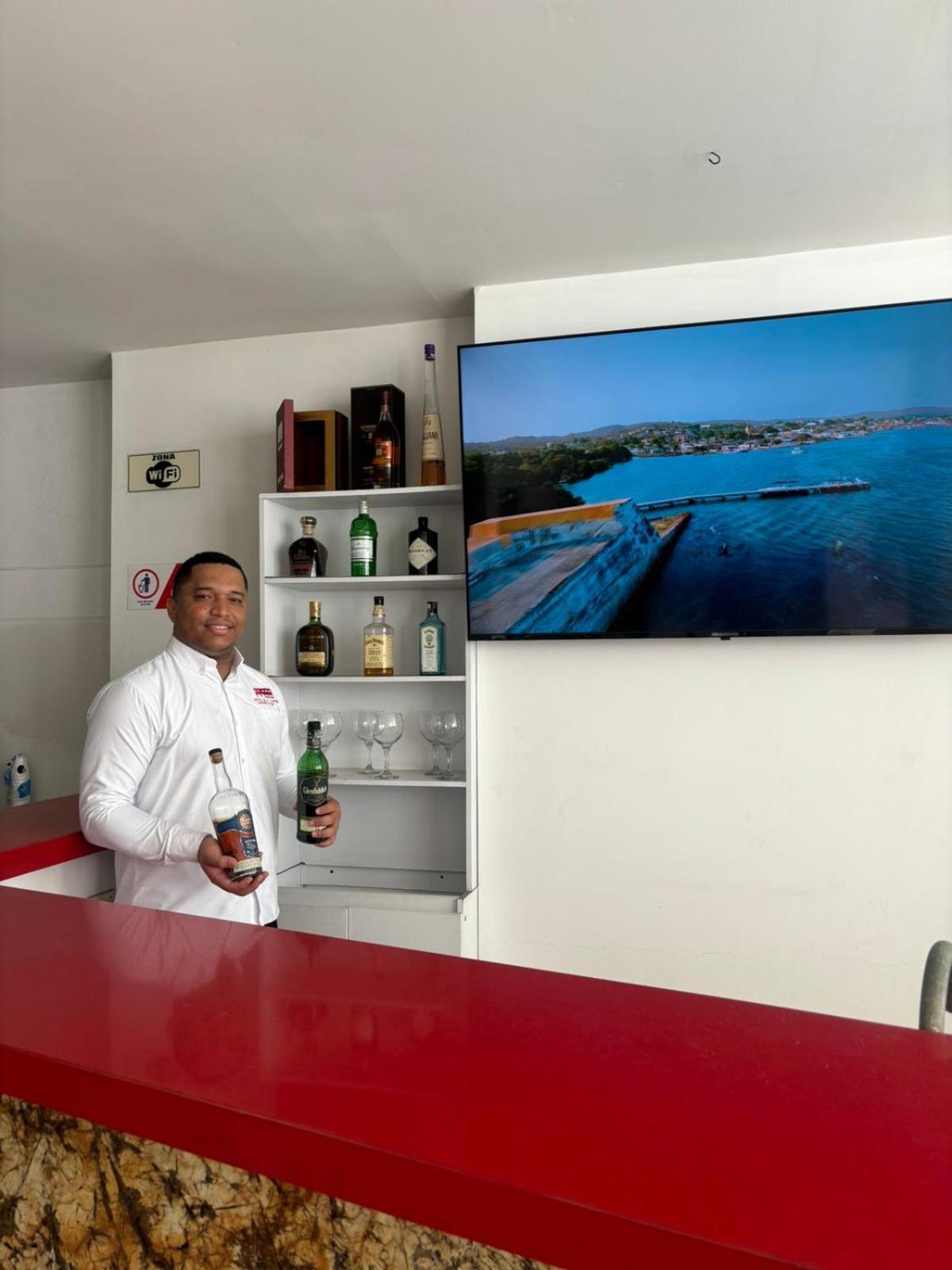 Hotel Isla Capri Cartagena Bagian luar foto